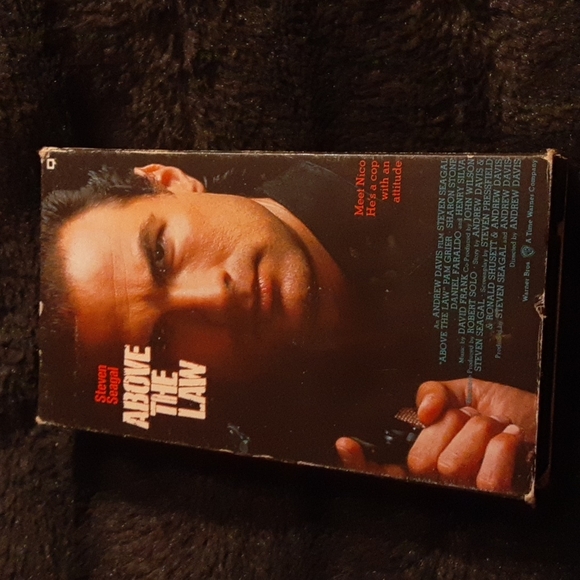 Steven Seagal Above the Law Warner vhr home video - Picture 2 of 4
